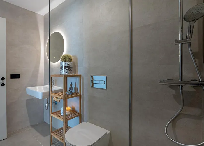 Διαμέρισμα Serenity Deluxe - Pool & Terrace *